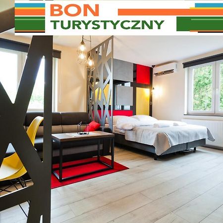 Apartament Trojkaty I Kwadraty วานซุท ภายนอก รูปภาพ